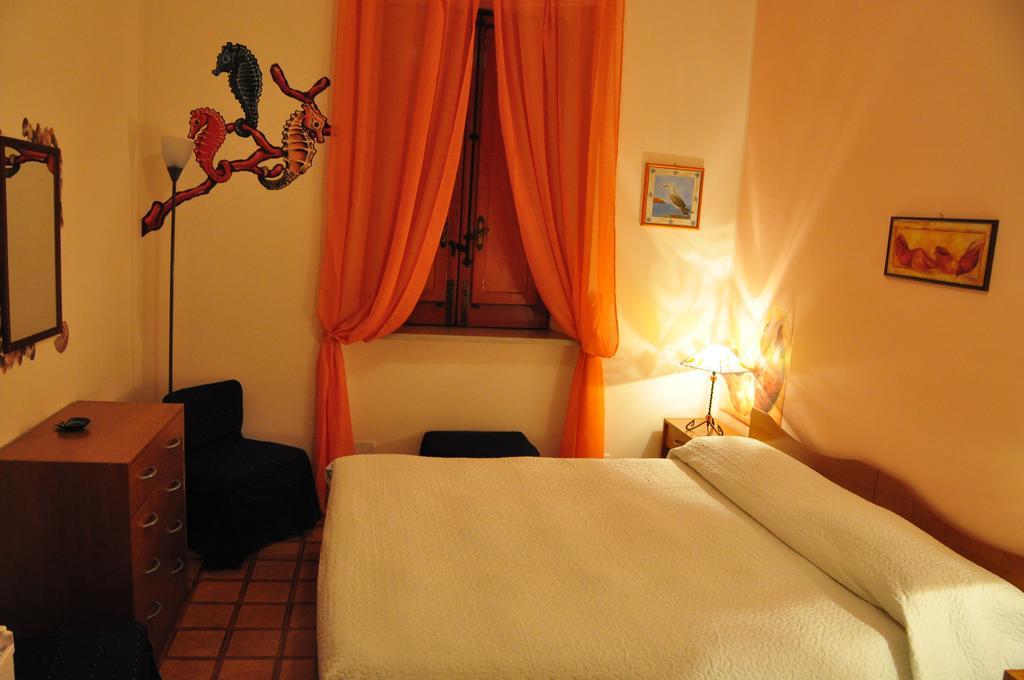 B&B Baia Delle Sirene Giardini Naxos Δωμάτιο φωτογραφία