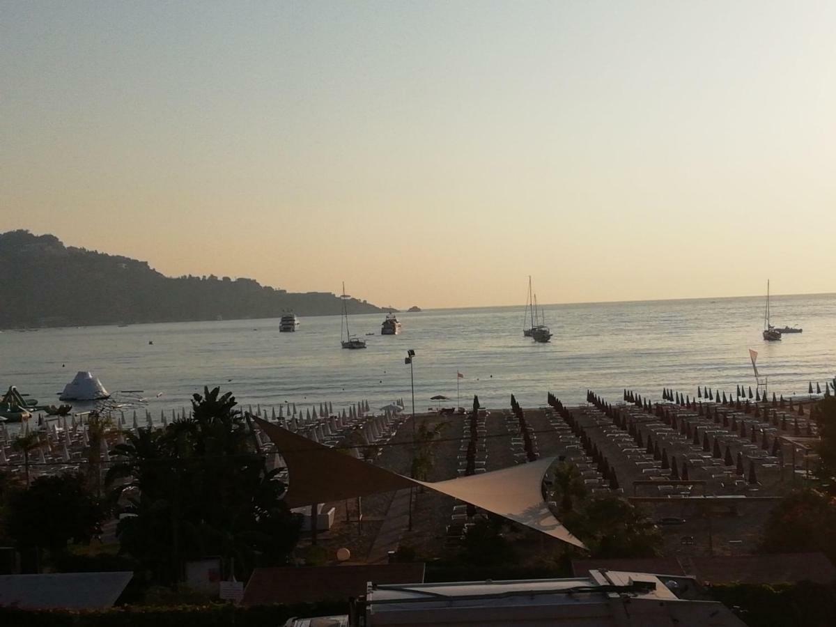 B&B Baia Delle Sirene Giardini Naxos Εξωτερικό φωτογραφία